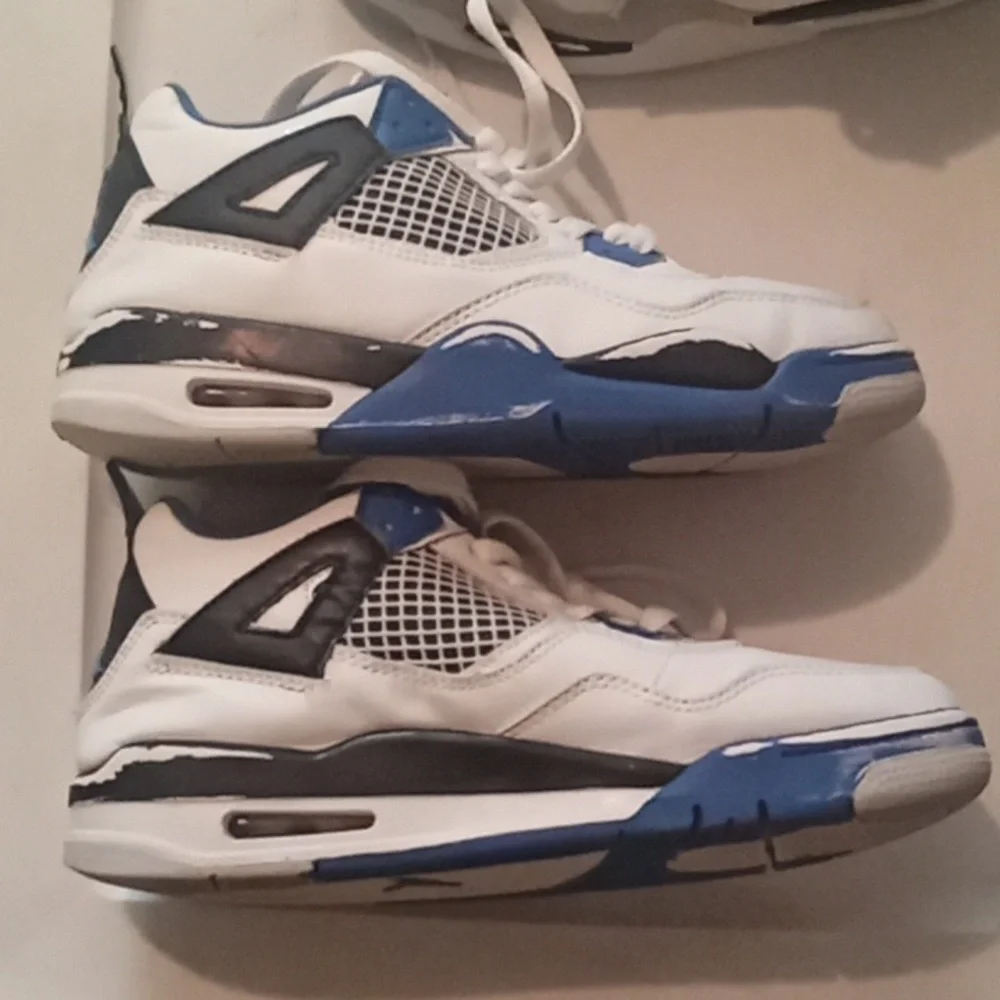 2 pairs Of Boy's Air Jordans